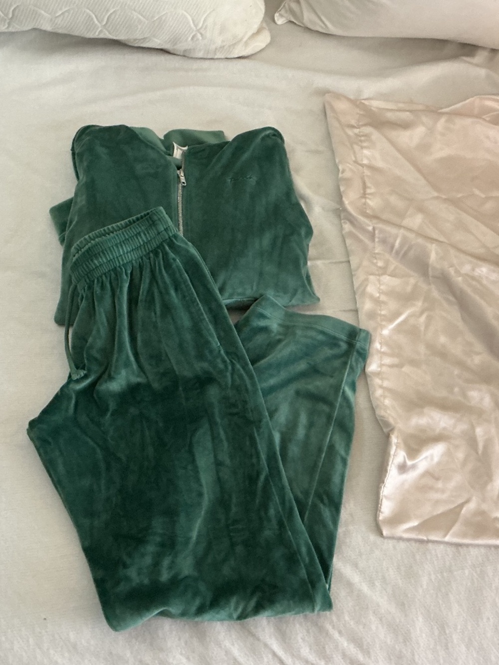 Victoria’s Secret PINK green velour track outfit